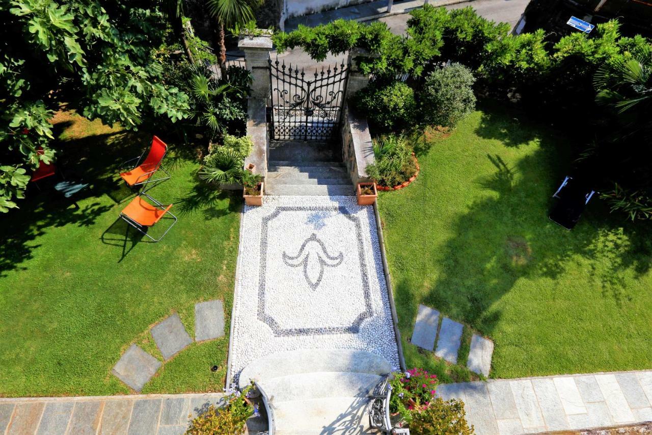 קנוביו B&B Villa Dei Pini מראה חיצוני תמונה